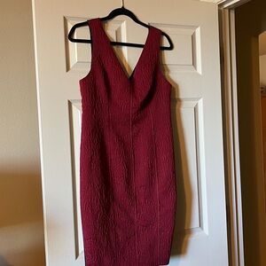 Tracy Reese Textured Rose Print Size 8 Two Tone Ruby Red/ Black Sheath Dress